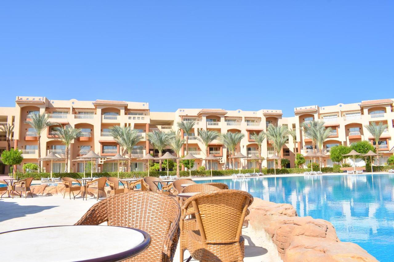 Resort Parrotel Lagoon